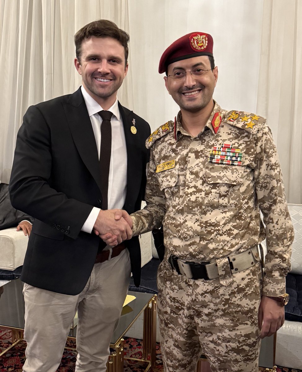 ❤️🇾🇪 It was a GREAT HONOR to meet ANSAR ALLAH’S YAHYA SAREE in Yemen.
