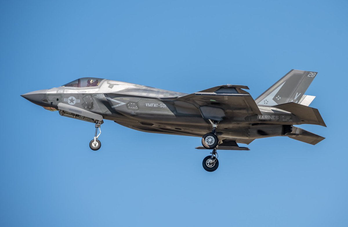 jonmalizia's tweet image. VMFAT-501 arrival into Wilmington International Airport #F35B #KILM #WilmingtonNorthCarolina