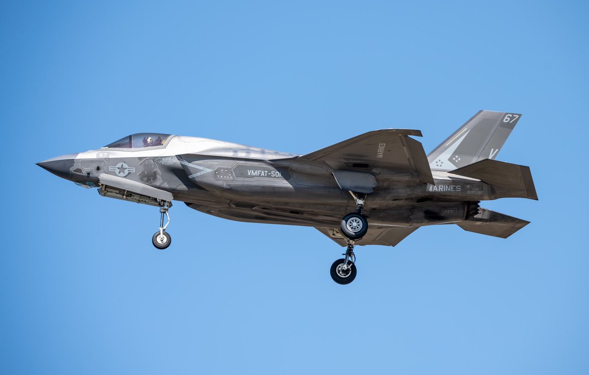 jonmalizia's tweet image. VMFAT-501 arrival into Wilmington International Airport #F35B #KILM #WilmingtonNorthCarolina