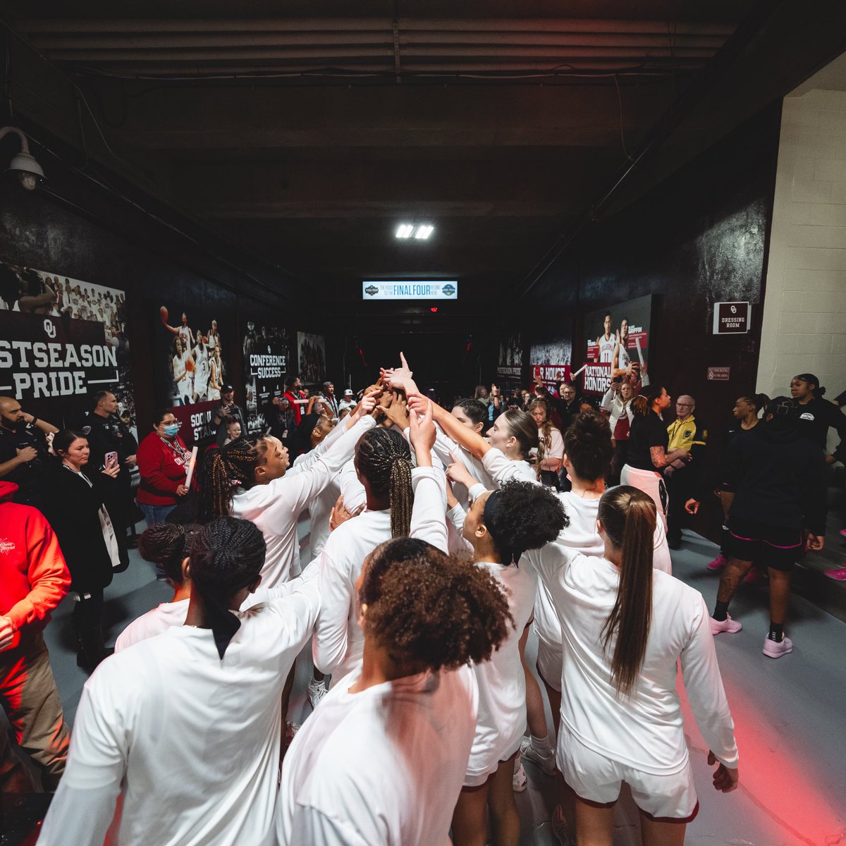 Incredible women leaders in our community have purchased over 200 tickets to give away for tomorrow’s game 🎟️🔥

Claim up to 4 🆓 tickets for our 2nd Round game against Iowa, which starts at 3 PM 🏀

📧 Email cbull@ou.edu with your name &amp; the # of requested tickets now to secure