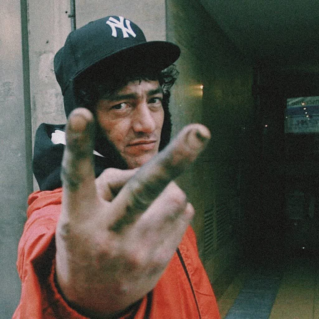 “Algunos quieren todo el oro, yo solo quiero vagar con vos”