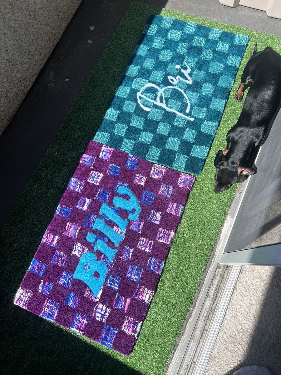 Rebel_Rugz's tweet photo. made me and my roommate matching rugs for in front of our bedroom doors cause our carpets are atrocious ✨ https://t.co/0Af93OTp8T