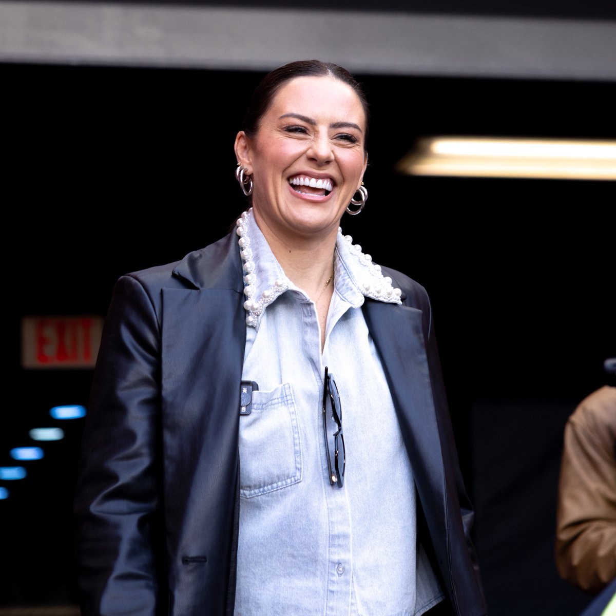NWSL's tweet photo. Can't help but smile when Kriegs smiles 🥹

Ali Krieger lit Gotham FC's torch in their pregame Torch Lighting ceremony to kick off the new season! https://t.co/82fxFkwgwL