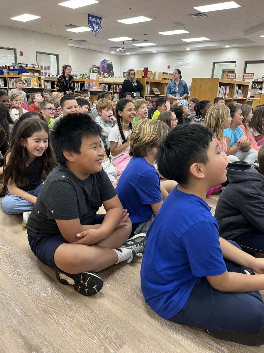 Jennifer Lewis (@librarylew) on Twitter photo Last week, we hosted author and storyteller Carmen Agra Deedy! Our students and teachers were captivated by her unforgettable stories! Our fourth grade students had the honor of hearing the story from her new book The Peanut Man. <a href="/deedybooks/">Carmen Agra Deedy</a> Last week, we hosted author and storyteller Carmen Agra Deedy! Our students and teachers were captivated by her unforgettable stories! Our fourth grade students had the honor of hearing the story from her new book The Peanut Man. <a href="/deedybooks/">Carmen Agra Deedy</a>