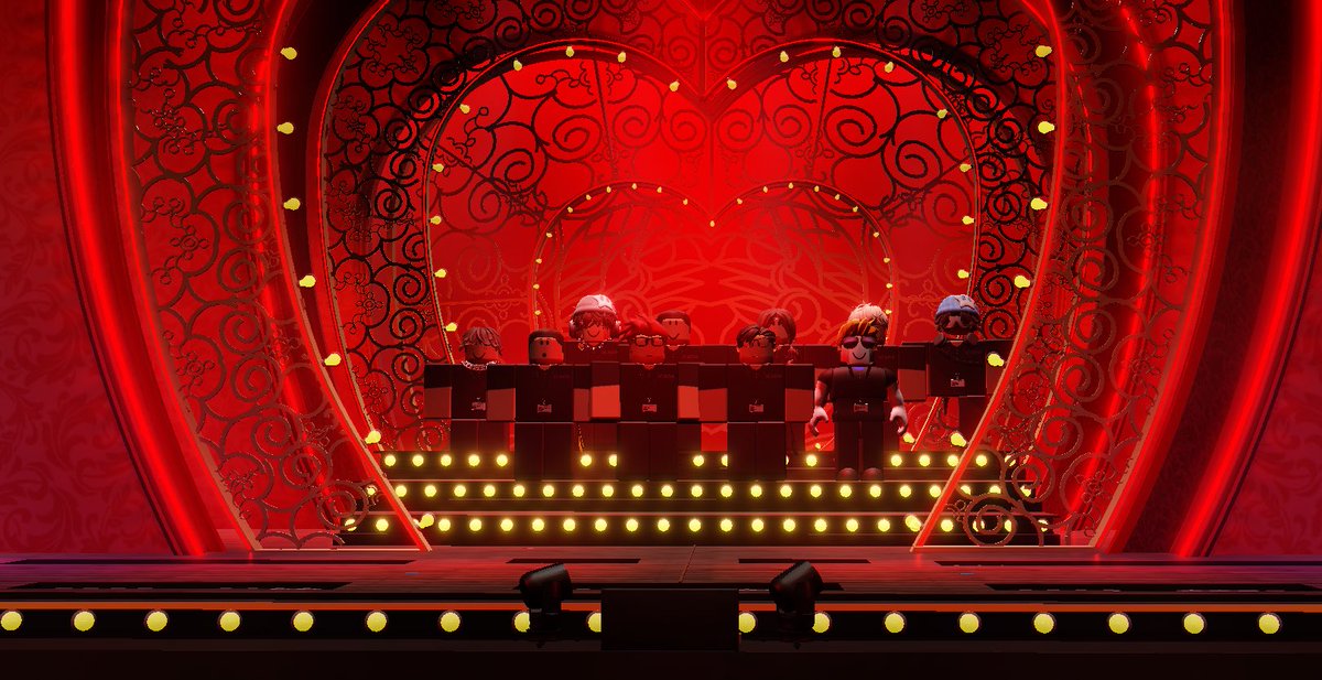 Successful Opening Night of Moulin Rouge RBLX Tour!!

Such a big achievement for the company, see you all at the next show!