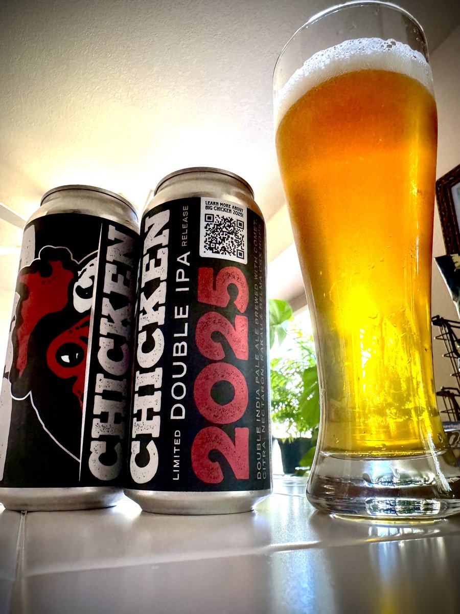 MasconceptArt's tweet image. This years Big Ole chicken !!2025