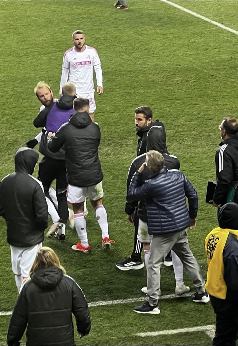 St.Louligans ☠️ tweet media