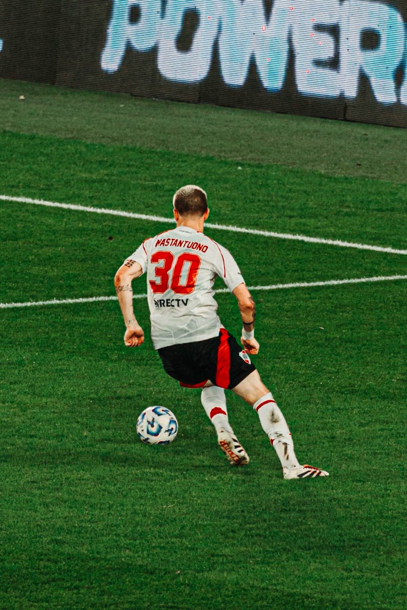 RiverPlate's tweet photo. 𝐅𝐫𝐚𝐧𝐜𝐨 𝐌𝐚𝐬𝐭𝐚𝐧𝐭𝐮𝐨𝐧𝐨 📸🤩 https://t.co/zULNmB3zns