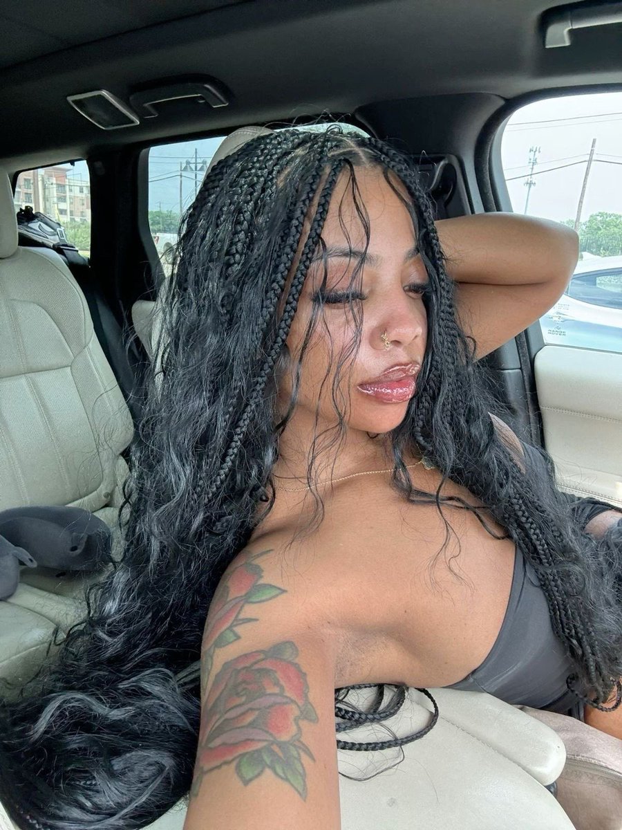 mandy ’ tweet media