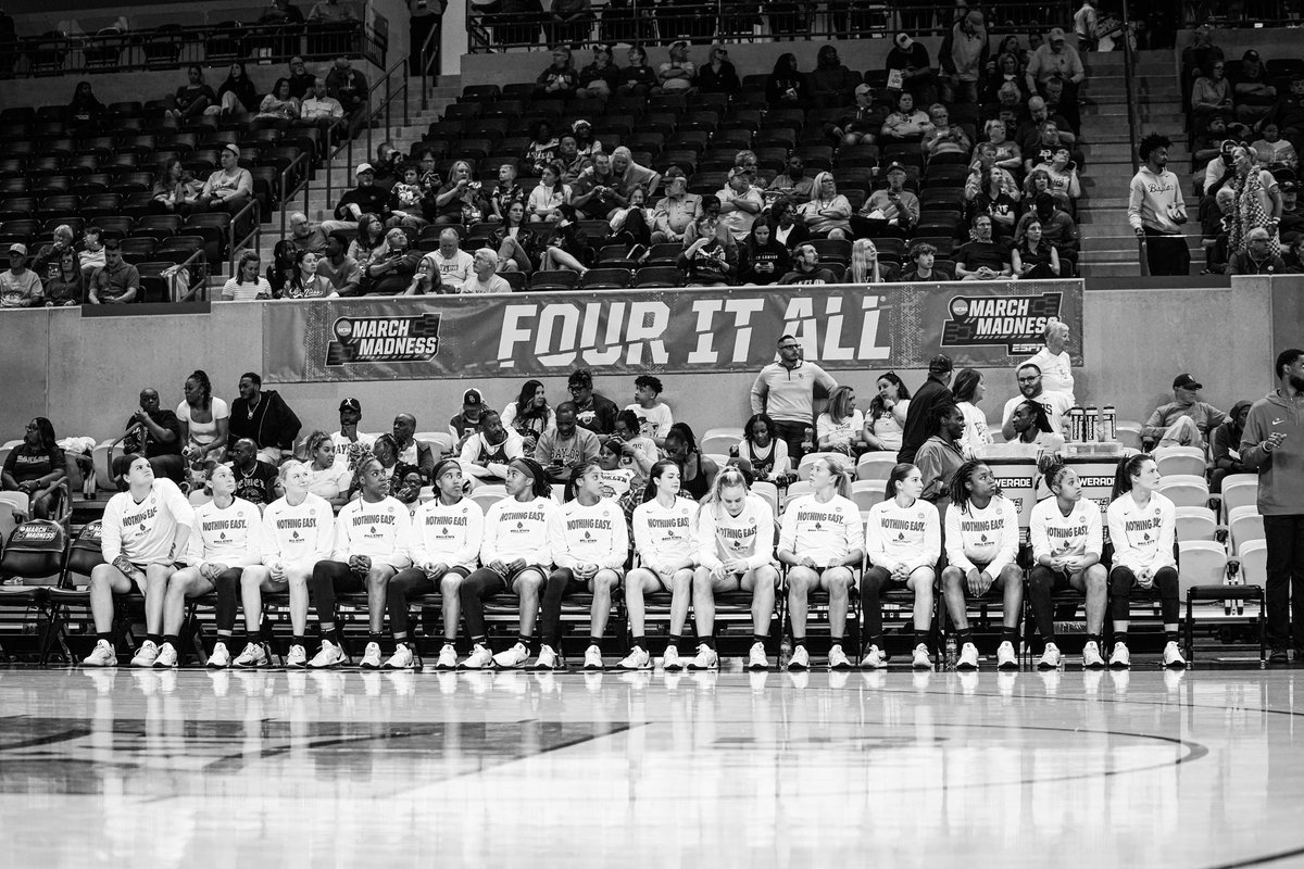 A legacy time will never touch. 

27 wins 
19-2 in #MACtion
Preseason #1 
MAC Reg Season Champs 
MAC Tournament Champs
1st NCAA Tournament appearance since 09
4x 1,000 point scorers
14 game win streak 

most importantly, they’ll be remembered for their impact on the community.