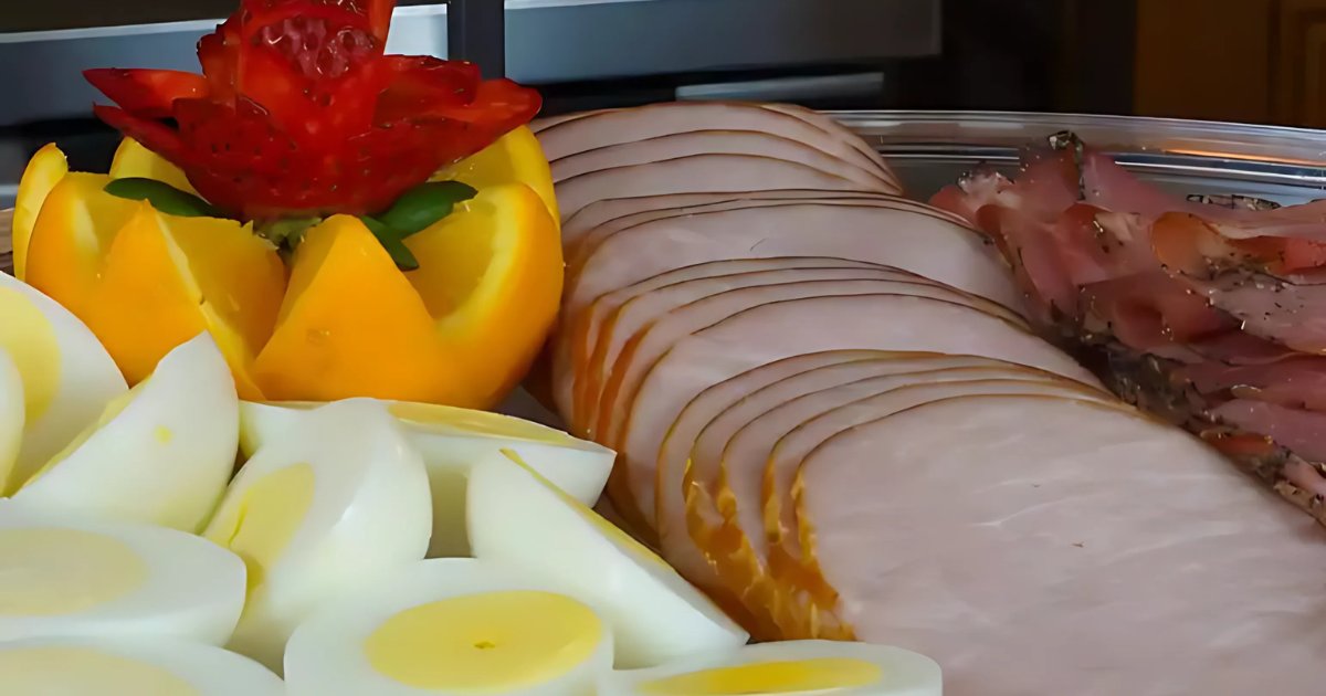 Start your day with a healthy and delicious spread at The Rose Hotel! 🍓

From fresh fruit to savory options, our breakfast offerings are perfect to fuel your morning adventures in Pleasanton. 🌹✨

#TheRoseHotel #HealthyStart #PleasantonDining