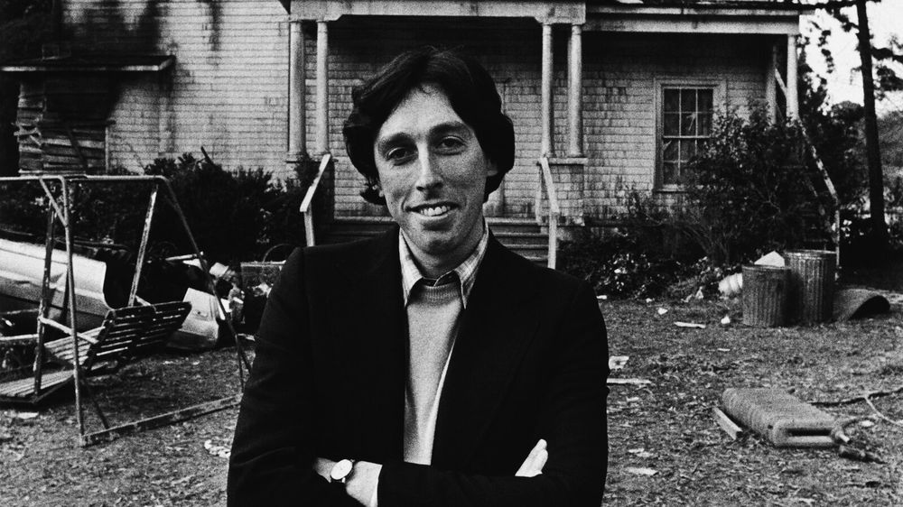 GhostbustersNet's tweet photo. The last movie Ivan Reitman directed, Draft Day, will be streaming on Netflix next week. https://t.co/tg2Z2HxwRx