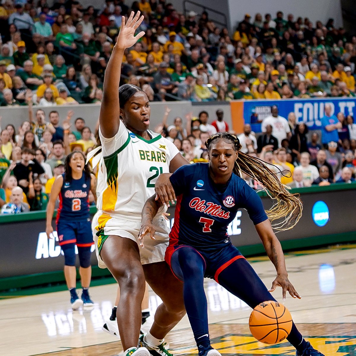 Baylor Athletics (@baylorathletics) on Twitter photo Heart, hustle and no quit in this <a href="/BaylorWBB/">Baylor Women's Basketball</a> squad all season long ๐
#SicEm Heart, hustle and no quit in this <a href="/BaylorWBB/">Baylor Women's Basketball</a> squad all season long ๐
#SicEm