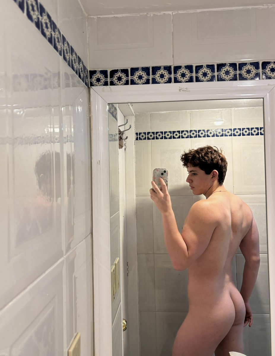 Come and get it 🍑