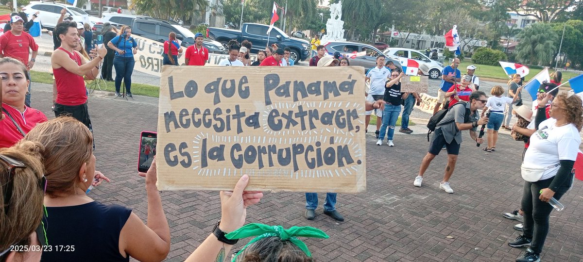 DefenzaCiudad's tweet image. Desde la cinta costera hoy.
El oro de Panamá es verde.