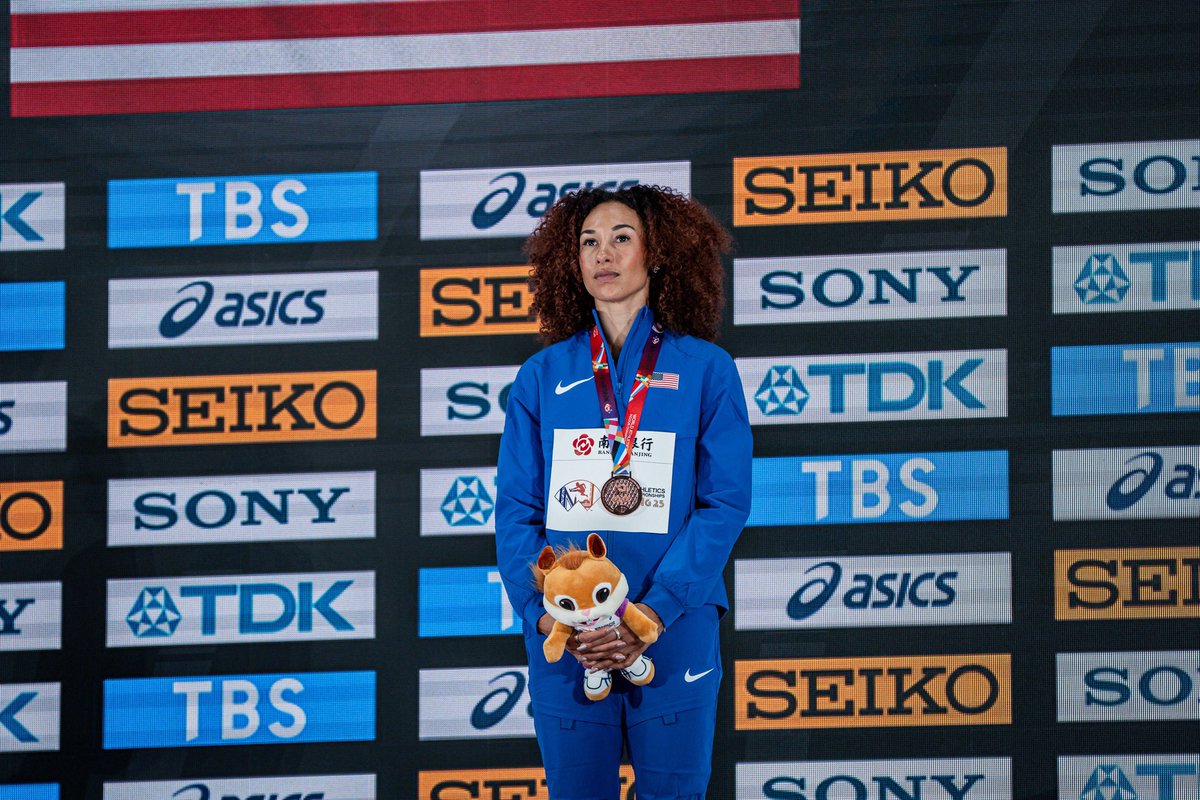 World Indoor Bronze 🥉
Thankful for all of the support ❤️‍🔥
