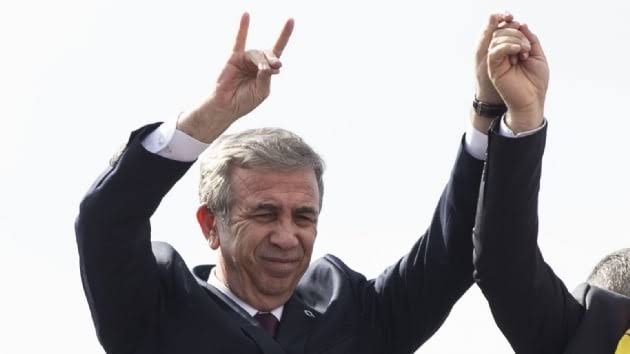 Seni ite köpeğe yedirmeyeceğiz Başkanımmm 🫡