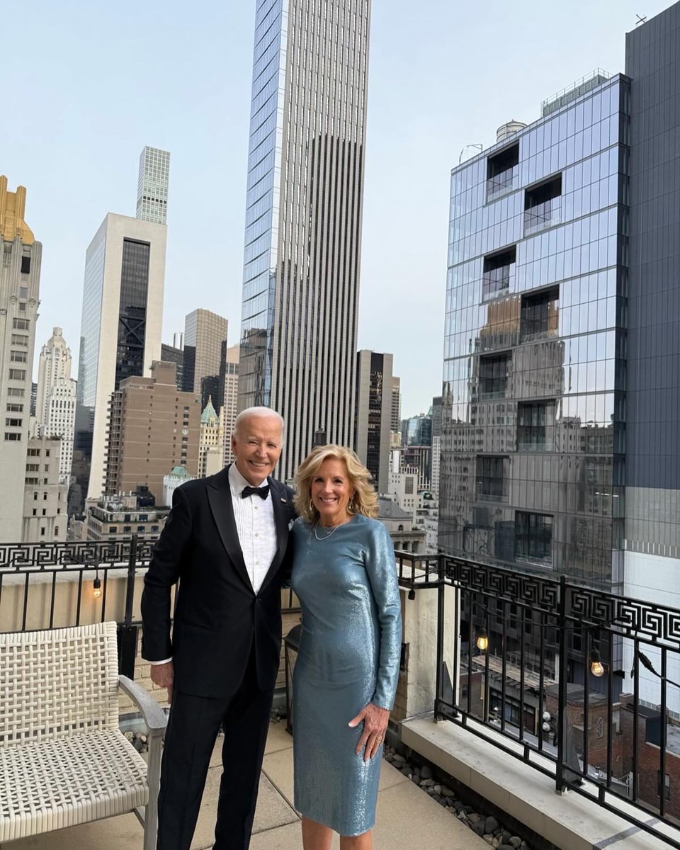 Chris D. Jackson tweet media