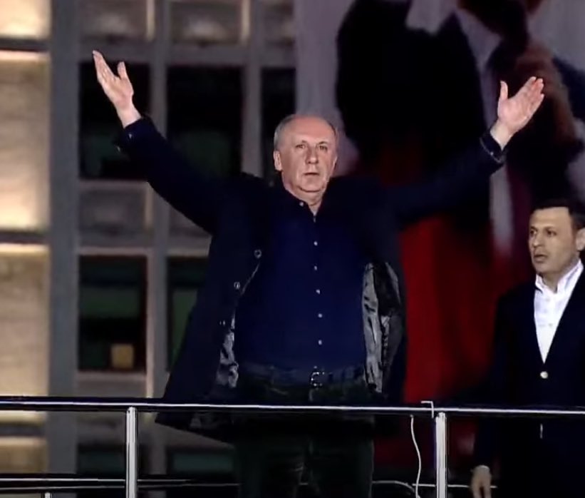 En Son Undertaker Geldiğinde Heyecalandım aq 

 #Saraçhanedeyiz