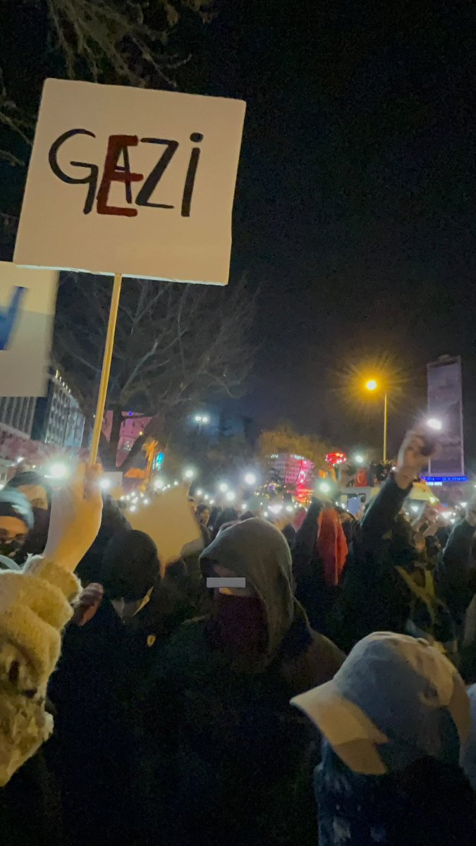 İyi geceler 
#sizdengelenler #gazililerdireniyor