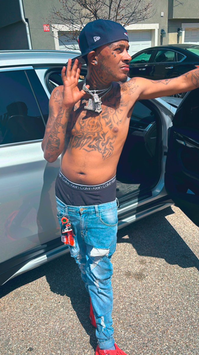 MulaGangMonTanaa9️⃣ tweet media