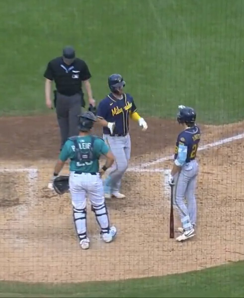 <a href="/blakeburke_/">Blake Burke</a> Burke 🤝 Dinges