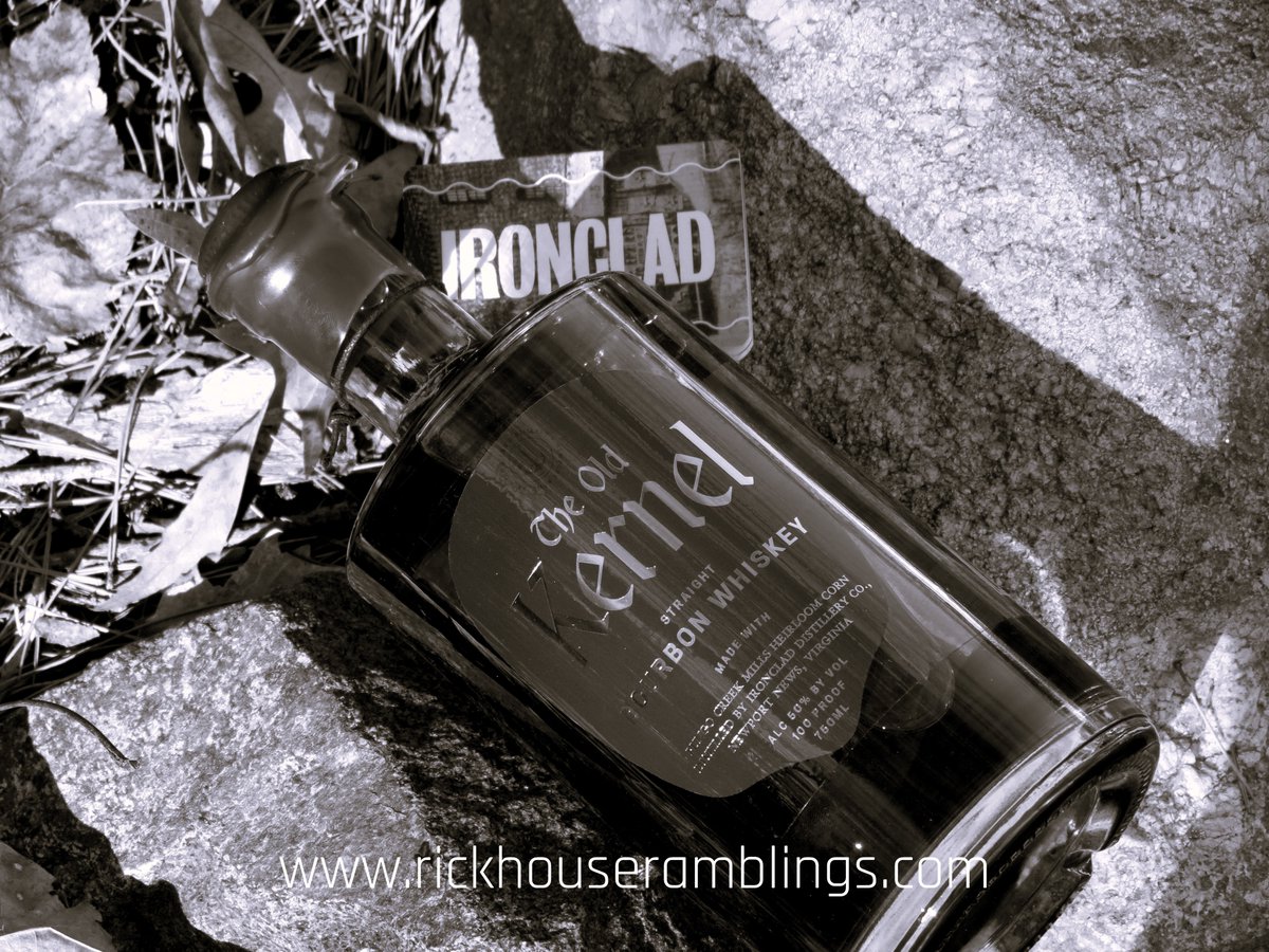 New Review Release: Ironclad Distilling Co. The Old Kernel #straightbourbon #whiskey from #newportnews #VA. Includes tasting notes and background. #Cheers 

rickhouseramblings.com/2025/03/23/dis…