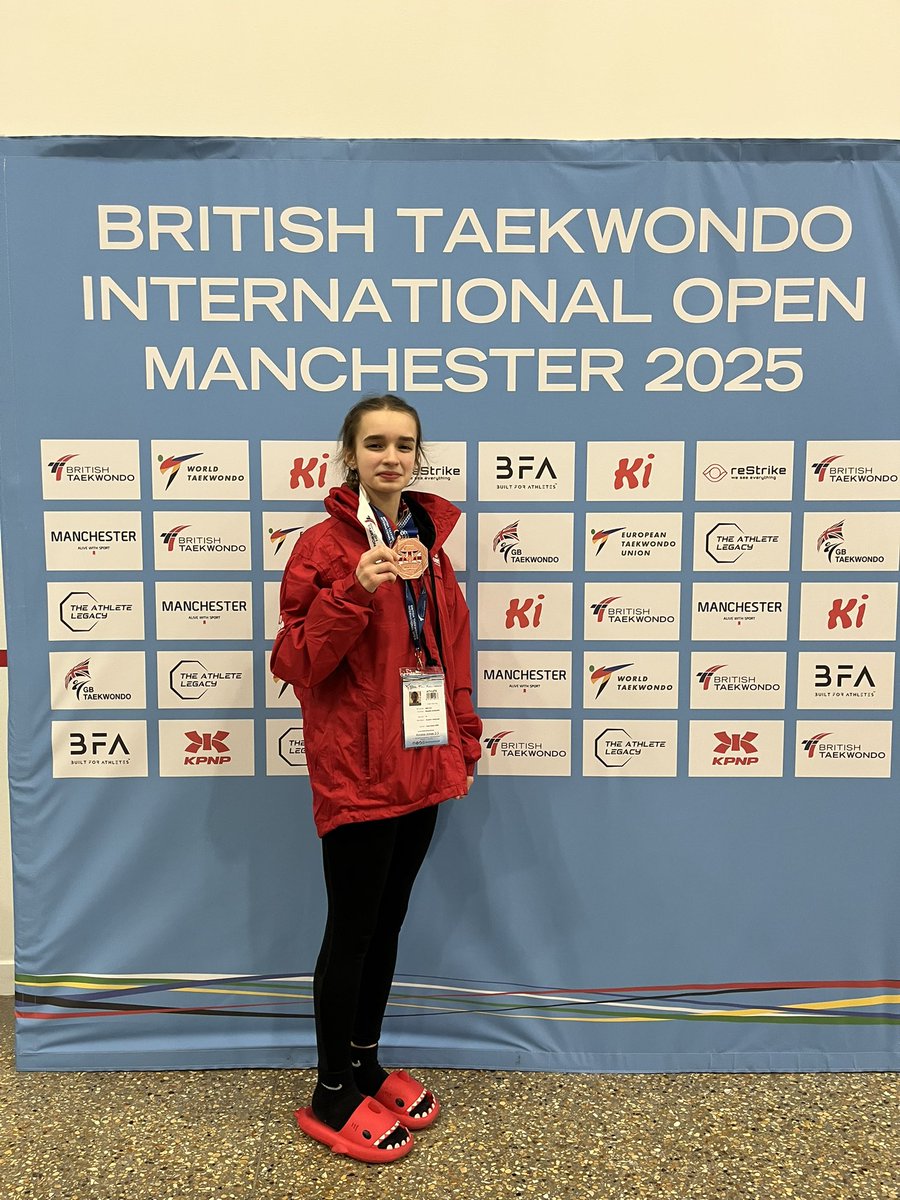 Another international medal 🥉 losing to the winner again this time from Australia 🇦🇺 👊 <a href="/Hungerhill/">Hungerhill School</a> <a href="/ScorpionTaekwo1/">Scorpion Taekwondo Doncaster</a>