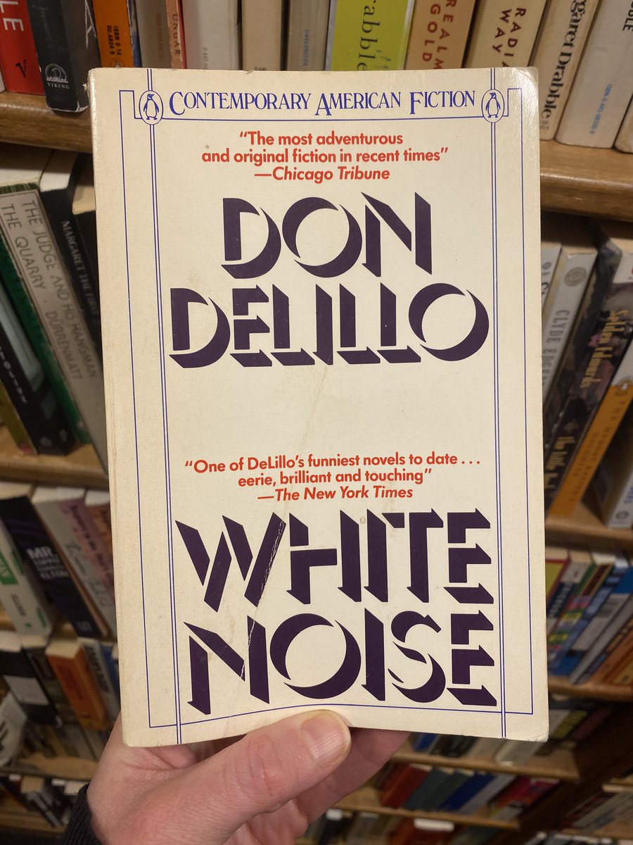 _motherslug's tweet image. Have a different edition of White Noise so I couldn’t justify picking it up this time but I kinda love this cover.