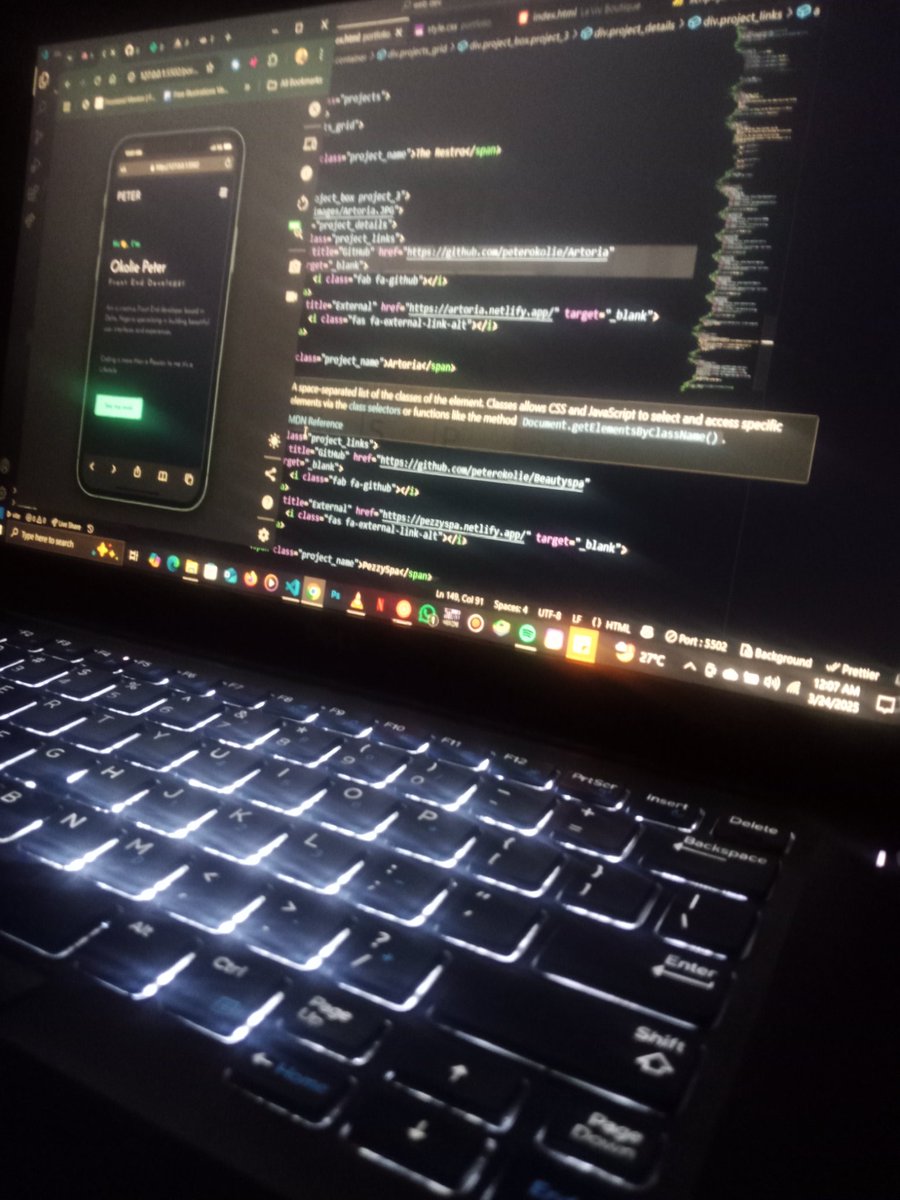 devcodex30079's tweet image. Late night in the trenches 
💪💪💪
#lifeofadeveloper