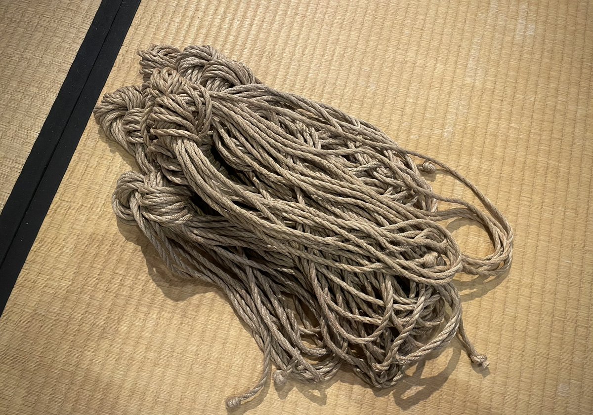 紫月いろは - IROHA - tweet media