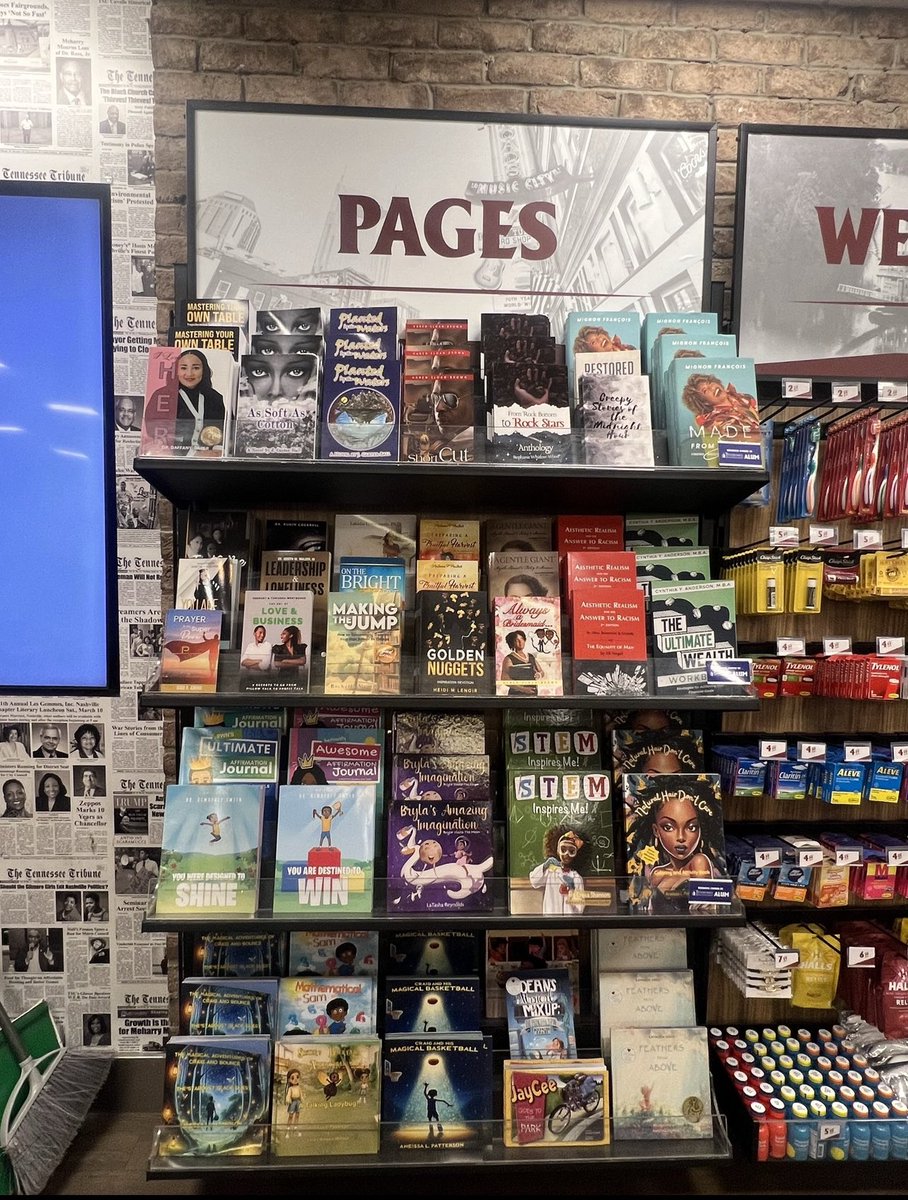 ✈️✈️ I’m excited to share that my STEM children’s book is now available at Nashville International Airport (BNA)
♥️See you in the skies!  #dreambig #books #selfpublished #nashville #womeninSTEM  #literacy #booksforkids #education #STEM #author #education #STEMInspiresMe