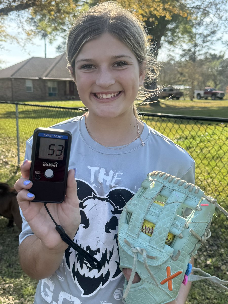 LakynJones11's tweet photo. 🆕 high! Going to continue working to keep climbing the ladder! @d1fastpitch1 @UnityCoachJosh @Coach_SniderSB @MikDavo17 @SBRRetweets @Coach_Hummer @coachmegsmith @UGACoachTony @rykerzc @KateMalveaux @_TimWalton @KatieRBrowder @BethTorina @KatieRepole @chelsw20 @UACoachMurphy https://t.co/3xUnuo3KA3