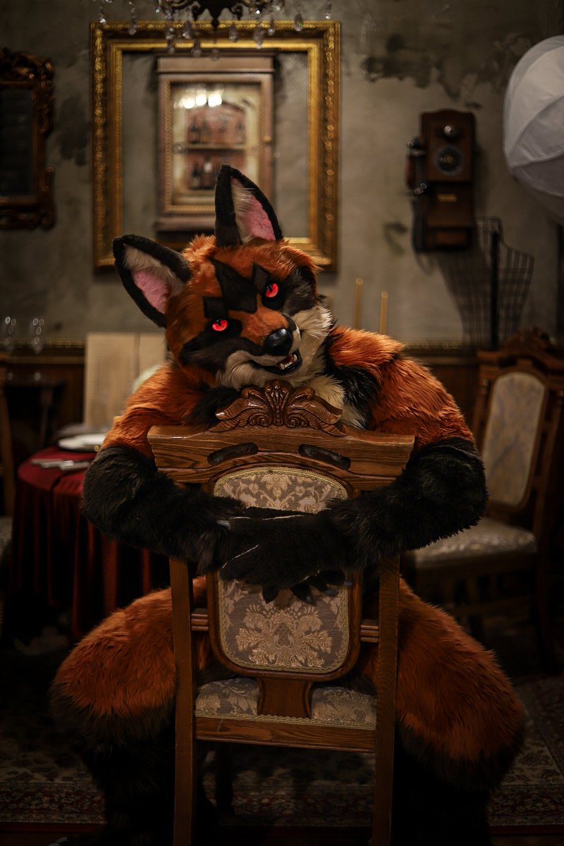 #FursuitEverday
헤~~ 😏
📷 <a href="/KD061030/">경단이</a>