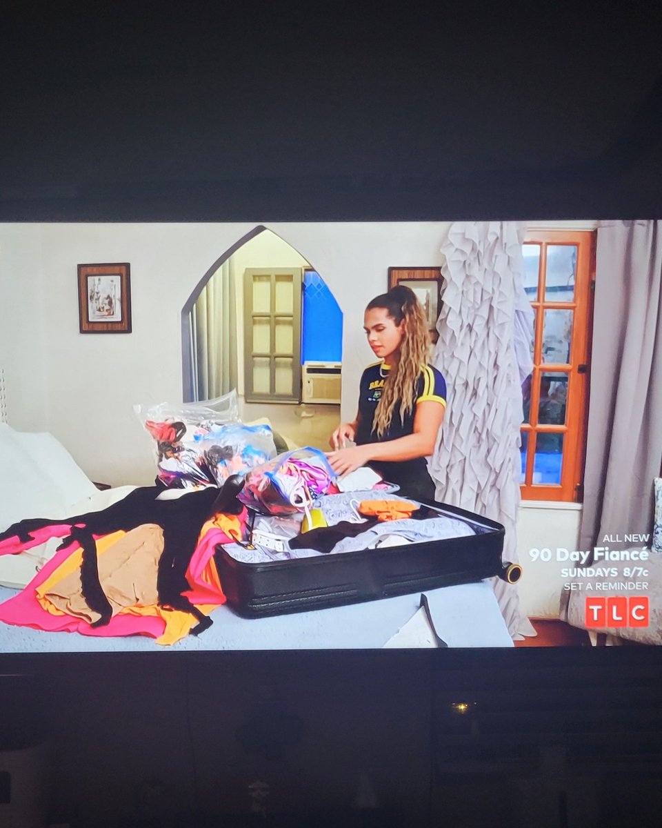 Queenofpain84 tweet media