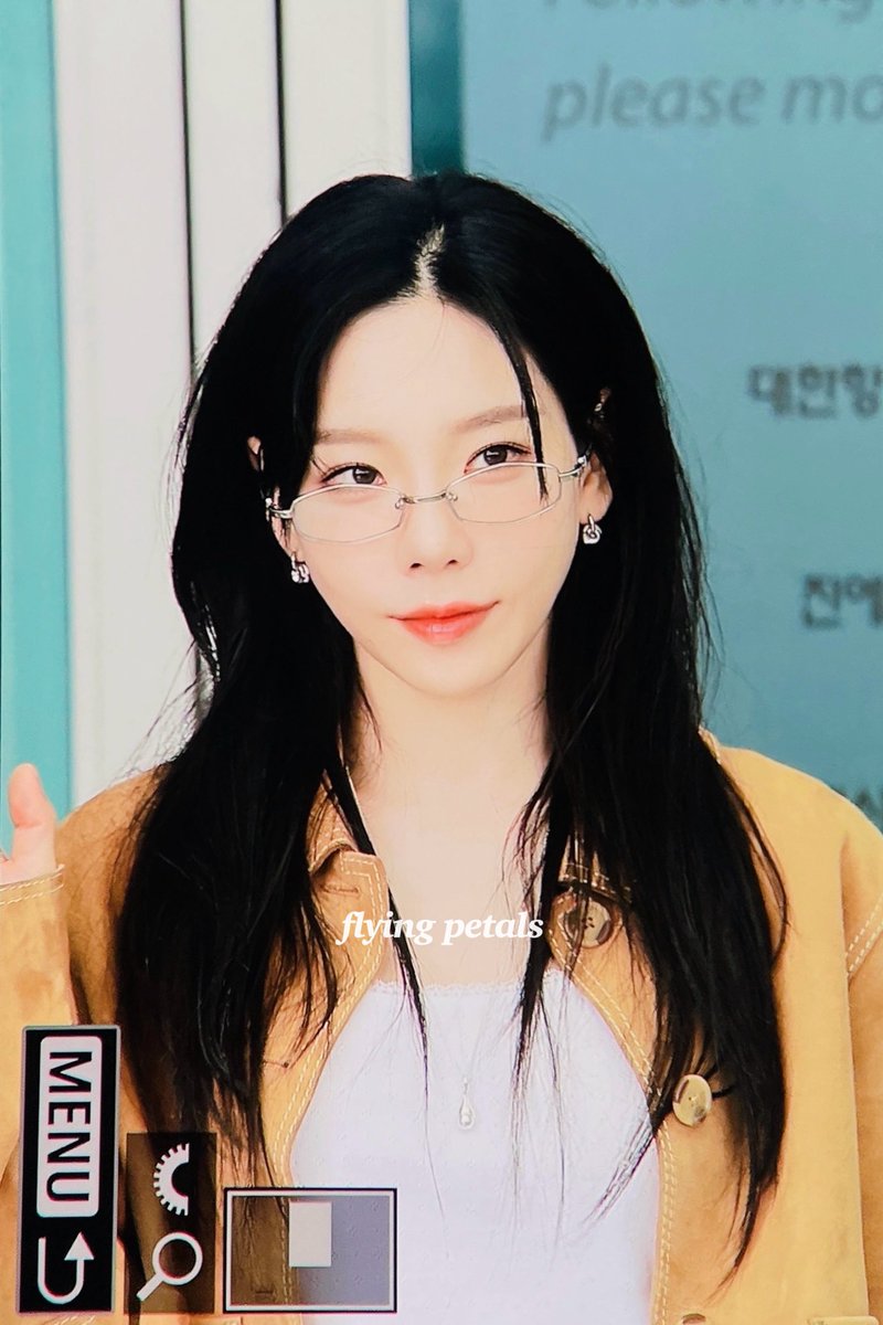 flying_petals's tweet image. 250324 ICN ⎚⩊⎚ -✧
#태연 #TAEYEON
