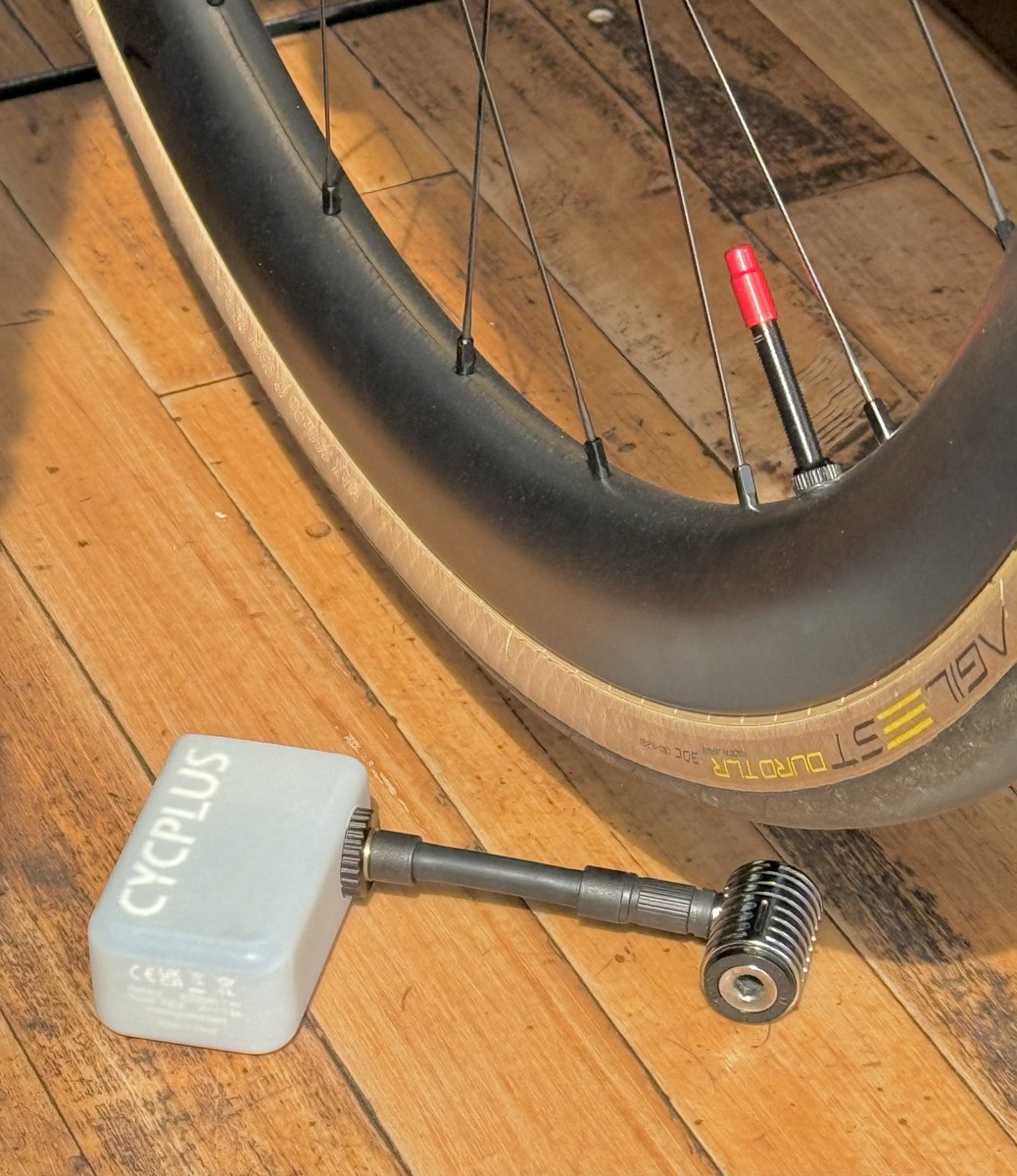 ifuji_takouhe's tweet image. CYCPLUSとR250のポンプヘッド。
この組み合わせが神すぎて
もうこれ以外が考えられない。
#CYCPLUS #R250ポンプヘッド