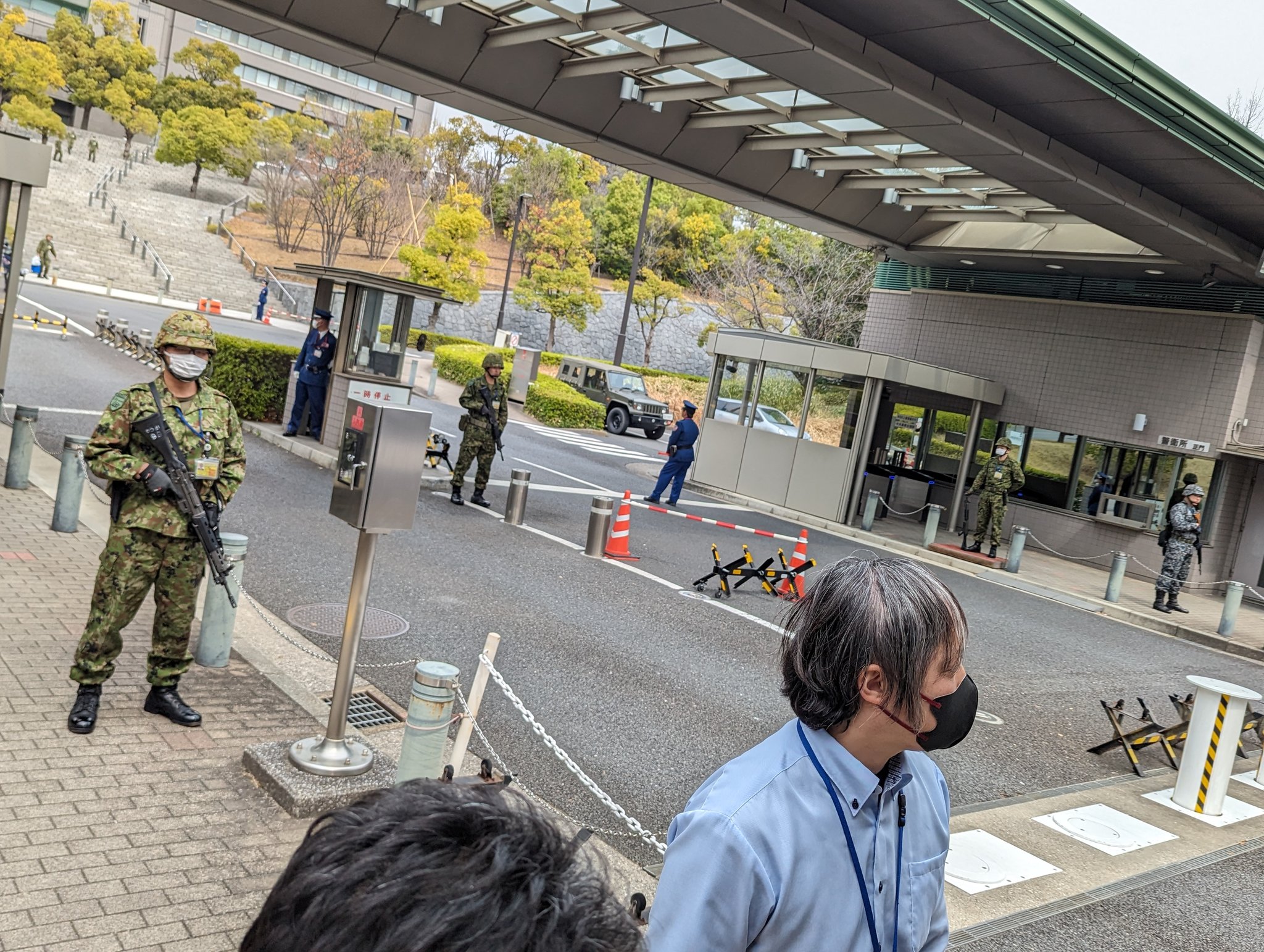 警備員 警察 自衛隊 ダブルモール｜Yahoo!フリマ（旧PayPayフリマ）