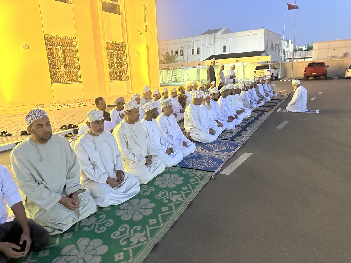 إدارة التعليم بسمائل tweet media