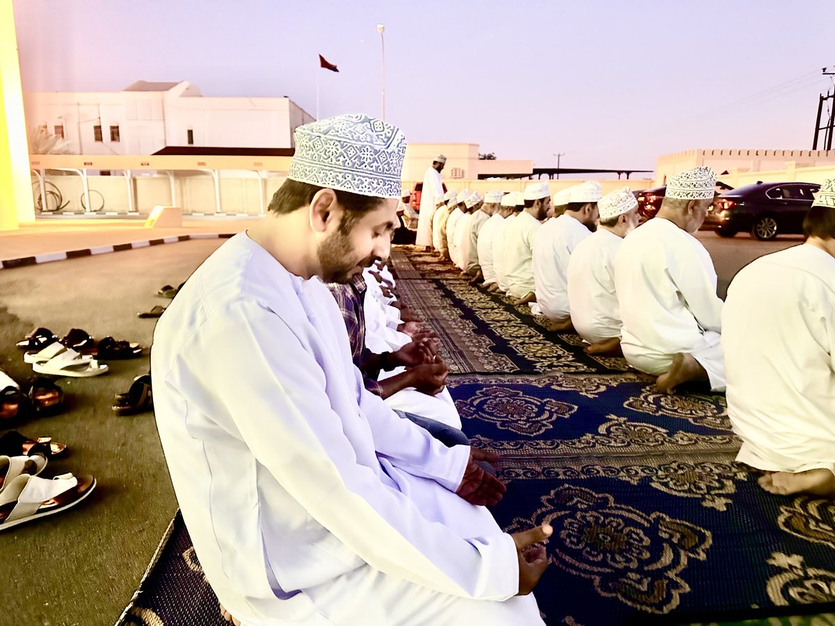 إدارة التعليم بسمائل tweet media