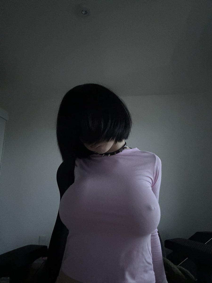 nicoleponyxox's tweet photo. did she send pics today or do I have to ...
