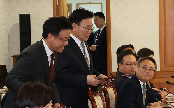 상목이형 기분 좋아보여서 다행이네.
그동안 고생 많았어.
