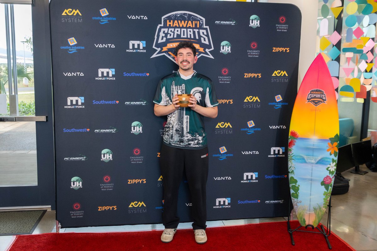 Vanta (@vanta_esports) on Twitter photo Big smiles on the winners from <a href="/EsportsAtMSU/">Michigan State Esports</a>!
Always a pleasure to have so many talented players join us for the Hawai'i Esports Invitational 🫡 Big smiles on the winners from <a href="/EsportsAtMSU/">Michigan State Esports</a>!
Always a pleasure to have so many talented players join us for the Hawai'i Esports Invitational 🫡