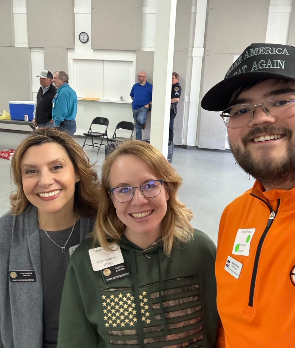 dusty4colorado's tweet photo. Great Sunday afternoon/evening with fellow patriots and Peaches at the Congressional District 4 Republican Reorganization Meeting in Hugo. πΊπΈπ
#HD63 #Conservative #RuralValues #FreedomFighter https://t.co/RF89mJ9JMM
