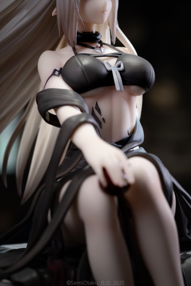 F:NEX 1/7 マドロック 安息の午夜DN06
 Mudrock Silent Night DN06 Ver.
Honestly, her pricing isn't worth it

#アークナイツ #明日方舟 #Arknights #マドロック #フィギュア #フィギュア撮影会 #Figure #AnimeFigures #toyphotography #Figurephotography