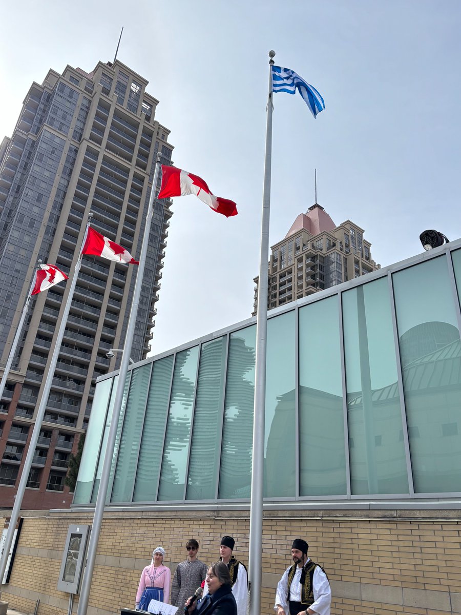 Effie Triantafilopoulos tweet media