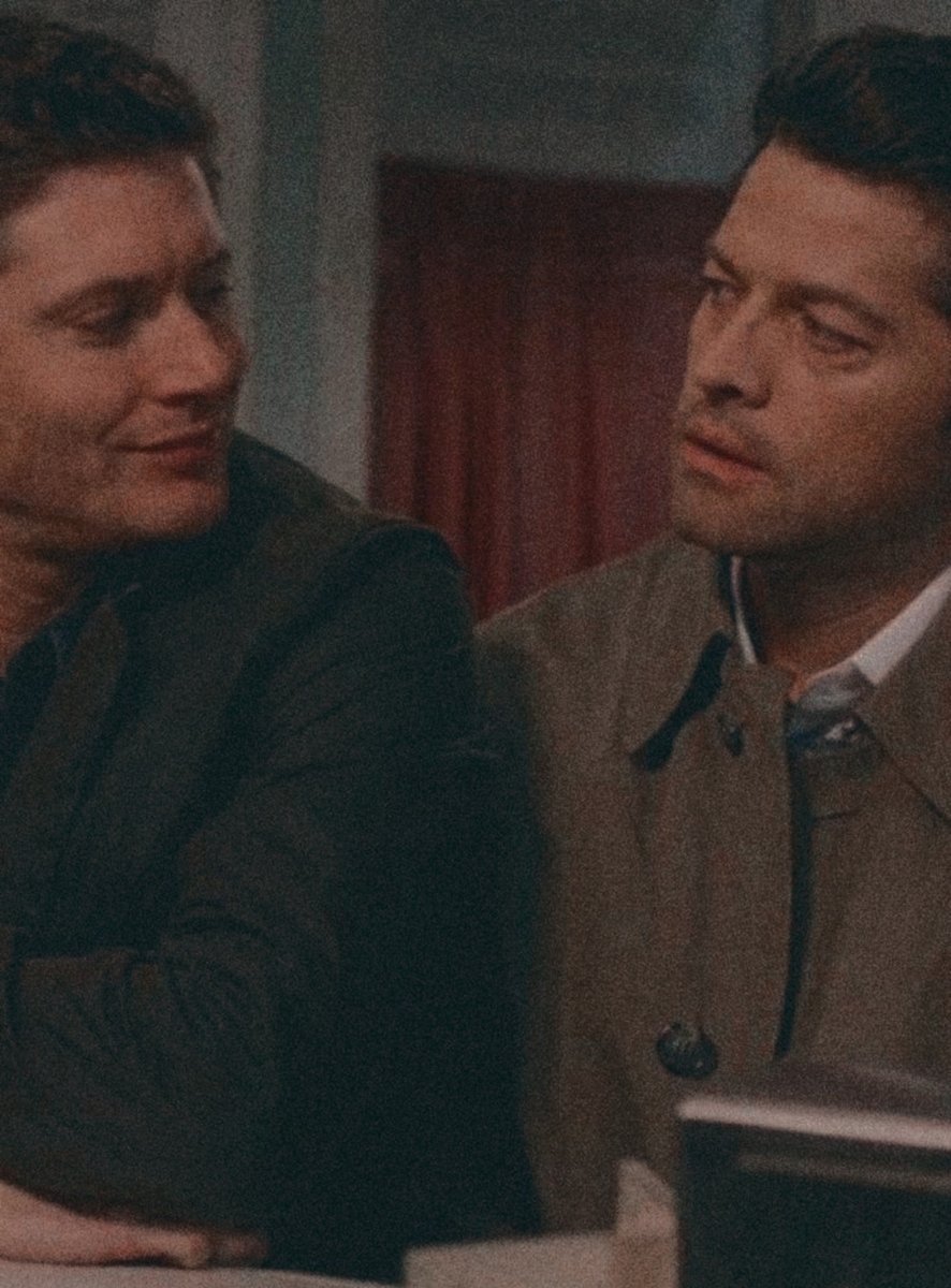ThcAlienist's tweet photo. ➥ Ship Thread with @Castiel82867191

“So what, I'm Thelma, you're Louise and we're just gonna hold hands and sail off this cliff together.” https://t.co/Kknh2bTKyb