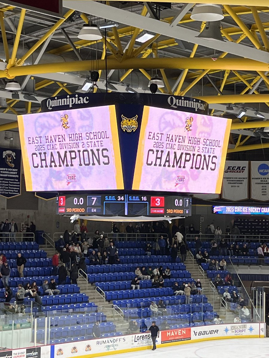MTSbaseball2025's tweet image. BIG congratulations to our guys Garrett, Preston and the rest of @EHHSHockey on winning the DII hockey state championship tonight!