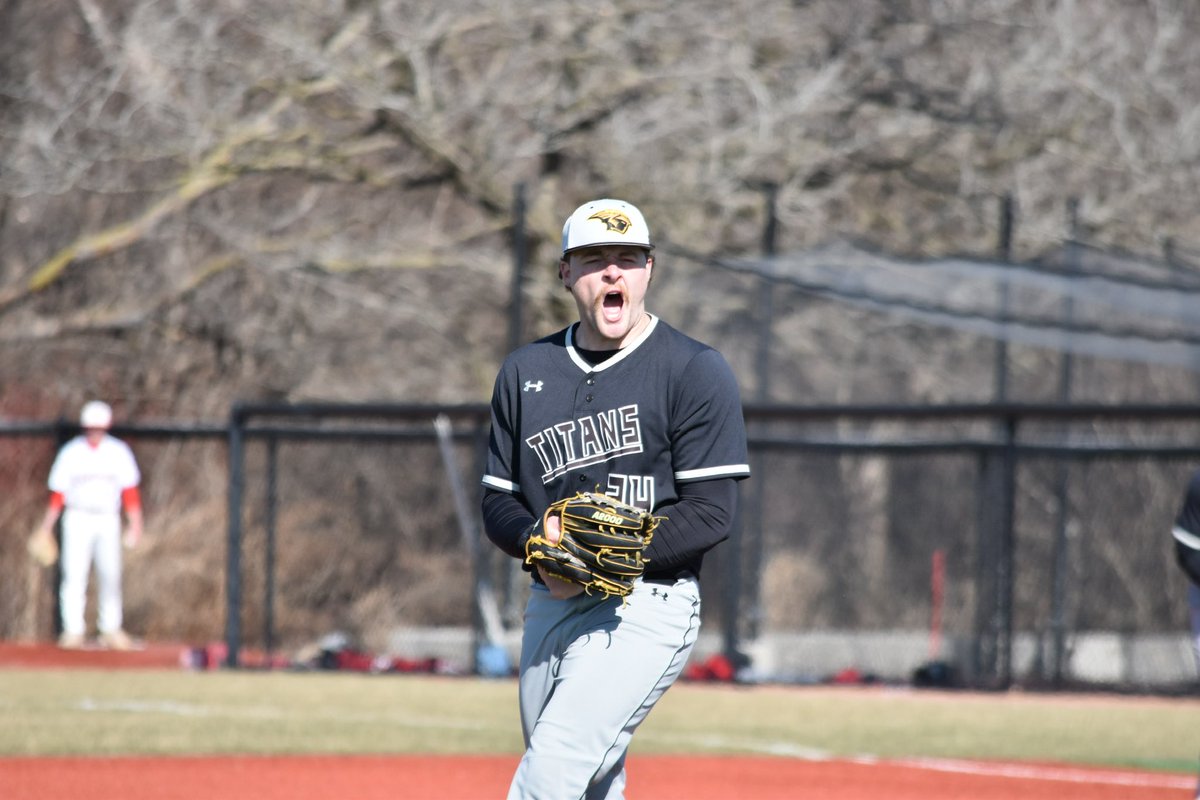 9-3 and ready to take on conference play this week. 
#PIH