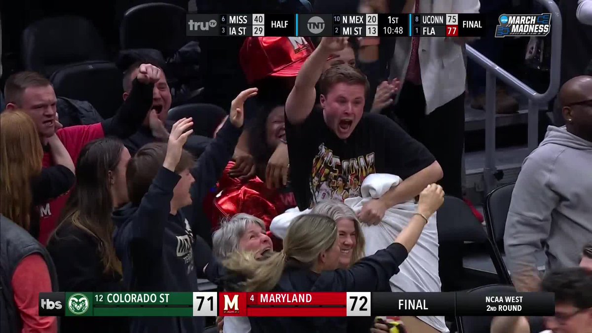 THE FIRST BUZZER BEATER OF THE TOURNAMENT